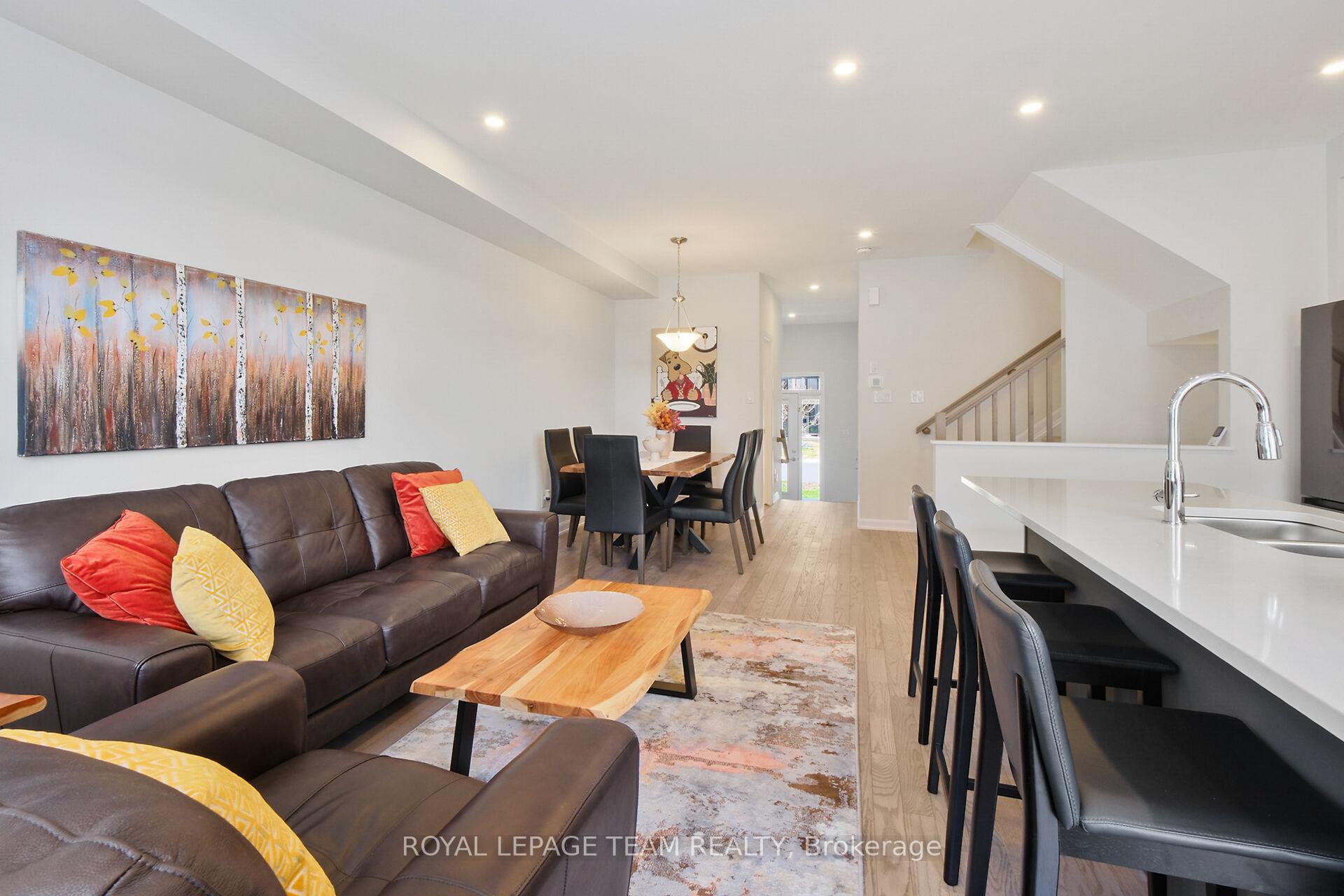 Photo 15 of 703 Doneraile Walk, Ottawa, Barrhaven - Half Moon Bay — HOMEH