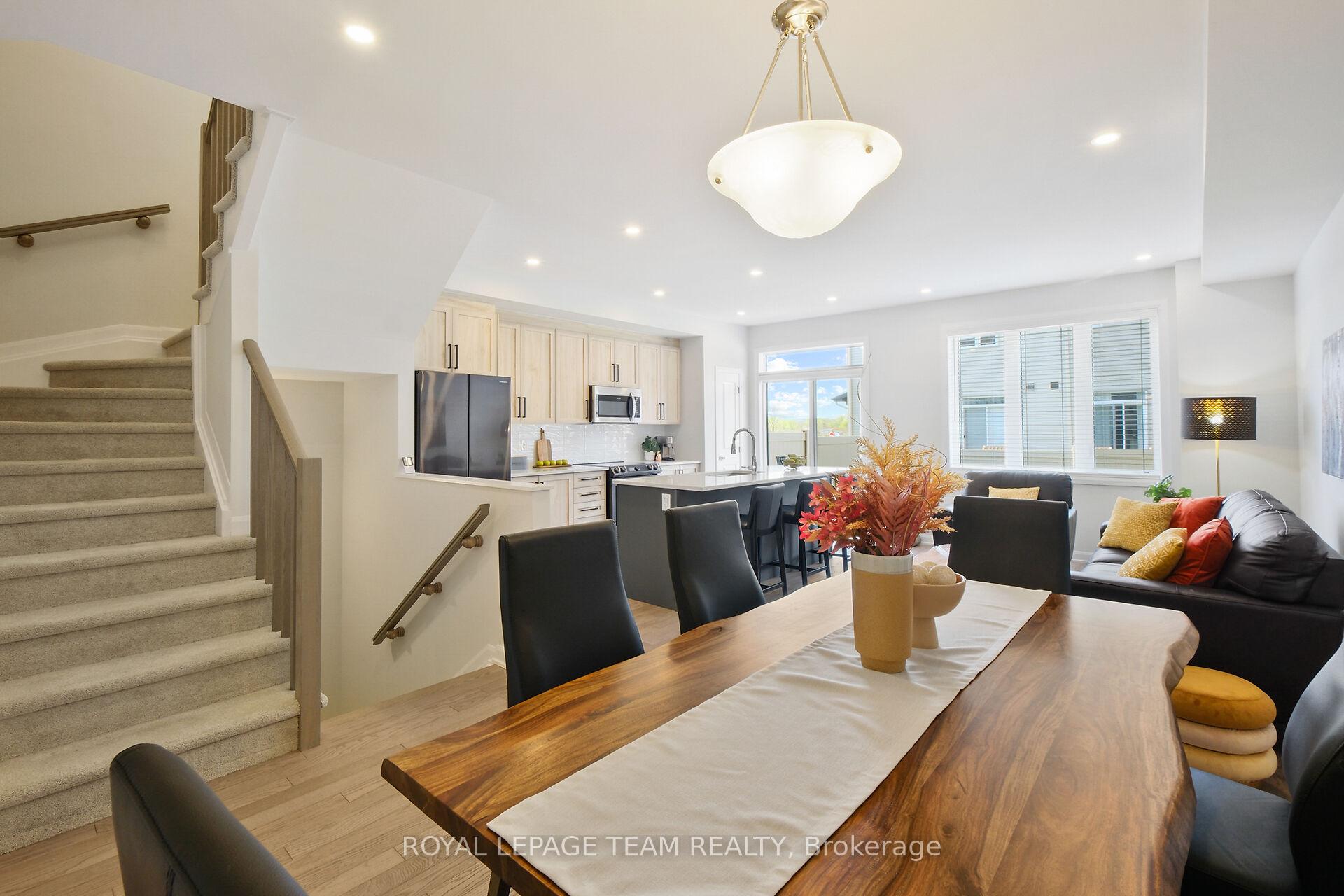 Photo 19 of 703 Doneraile Walk, Ottawa, Barrhaven - Half Moon Bay — HOMEH