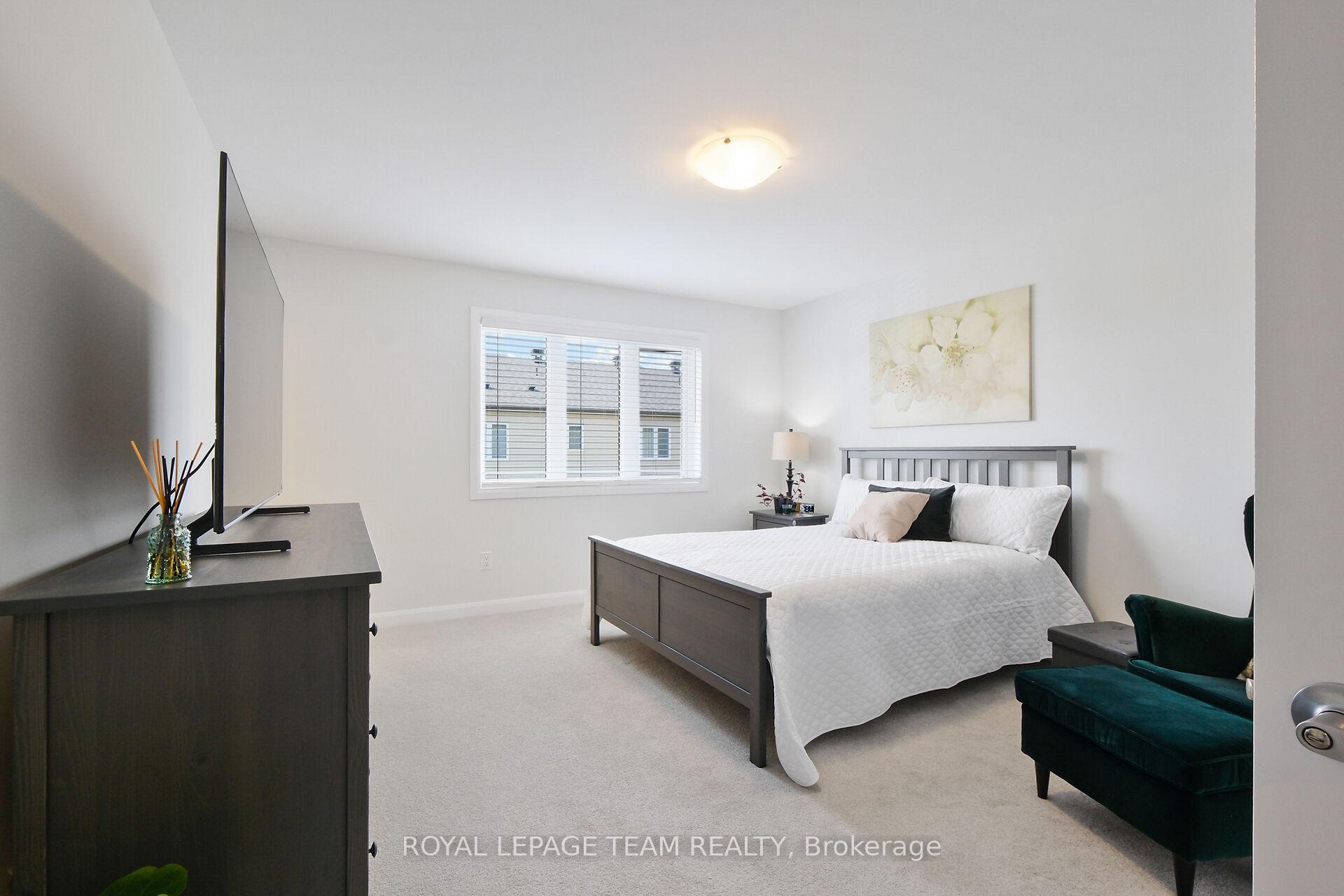 Photo 25 of 703 Doneraile Walk, Ottawa, Barrhaven - Half Moon Bay — HOMEH