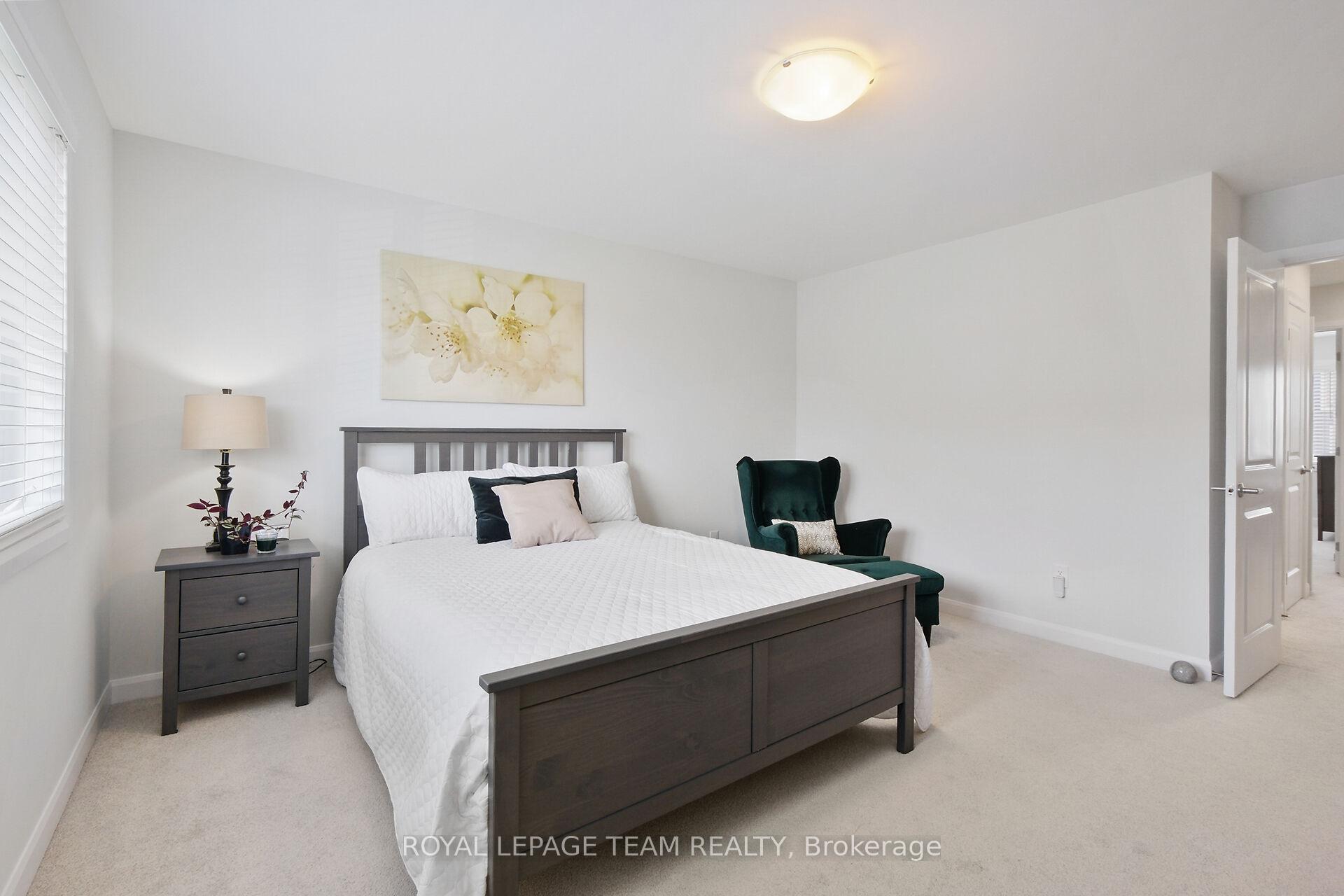 Photo 26 of 703 Doneraile Walk, Ottawa, Barrhaven - Half Moon Bay — HOMEH