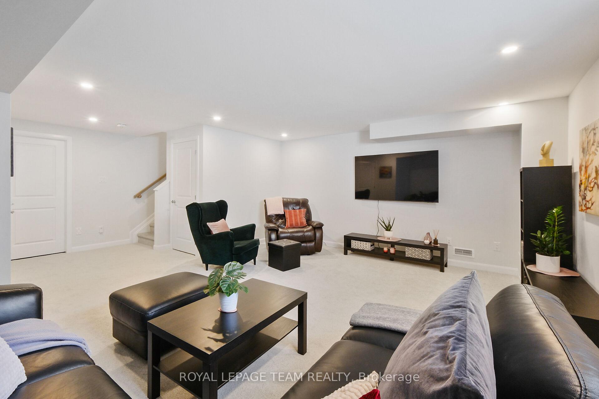 Photo 31 of 703 Doneraile Walk, Ottawa, Barrhaven - Half Moon Bay — HOMEH