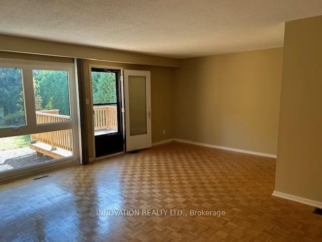 Photo 3 of 85 Penfield Drive, Ottawa, Kanata - Beaverbrook — HOMEH