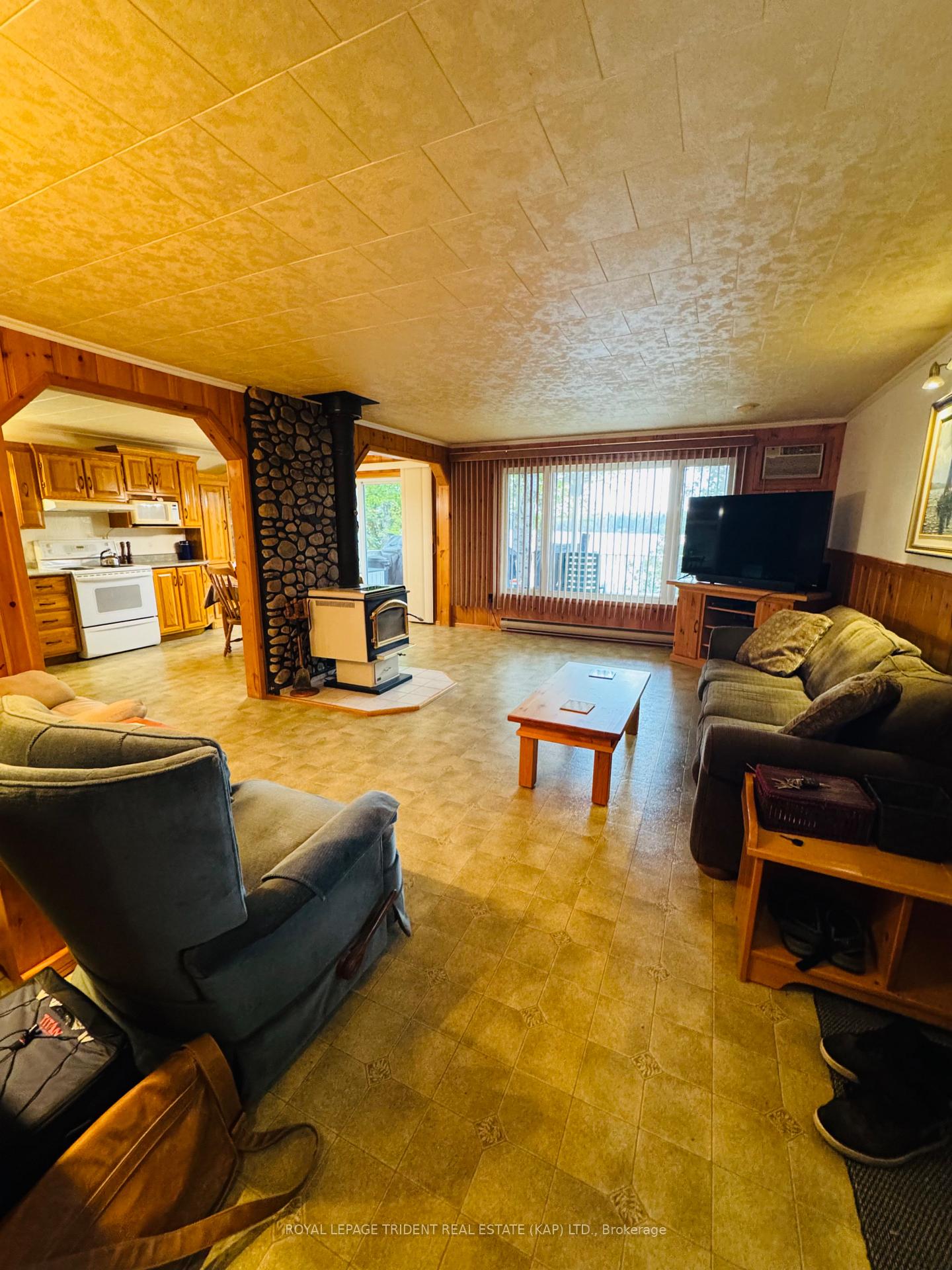 Photo 4 of 53 Lefebvre Peninsula Road, Kapuskasing — HOMEH