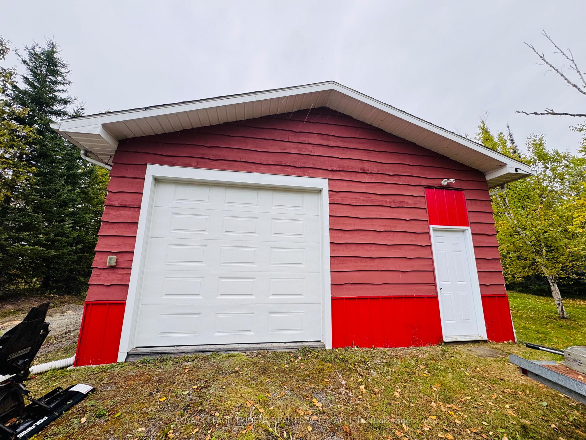 Photo 8 of 53 Lefebvre Peninsula Road, Kapuskasing — HOMEH