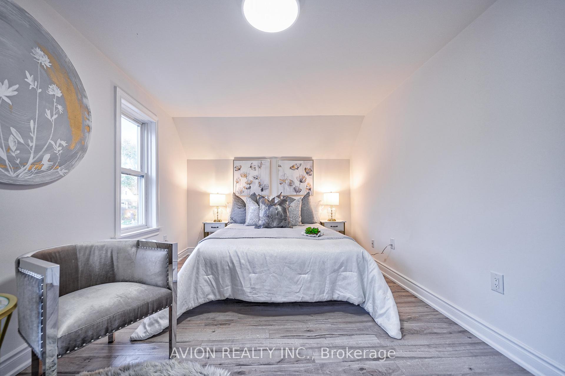 Photo 6 of 121 Stacey Avenue, Oshawa, Central — HOMEH