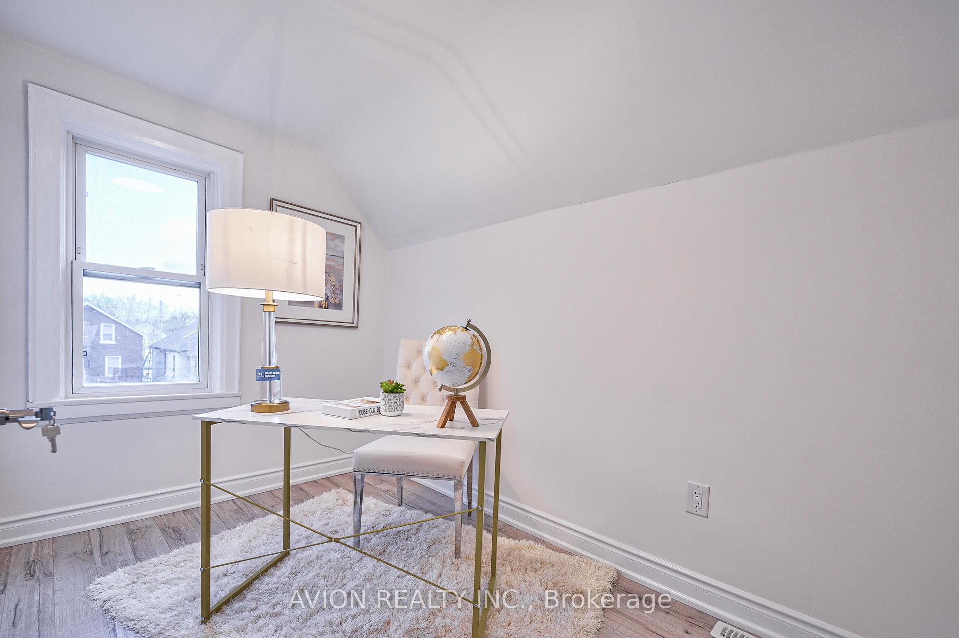 Photo 3 of 121 Stacey Avenue, Oshawa, Central — HOMEH