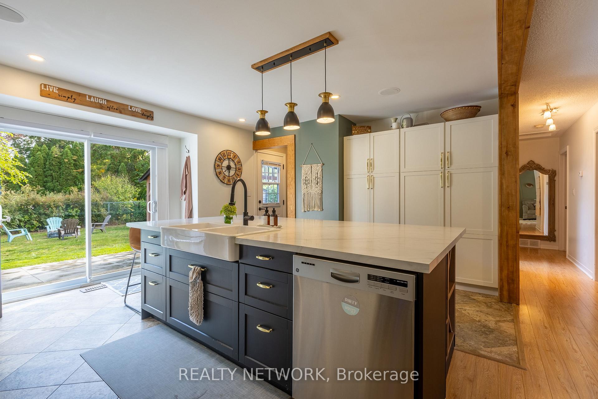 Photo 18 of 6 Cole Farm Boulevard, St. Catharines, Port Dalhousie — HOMEH