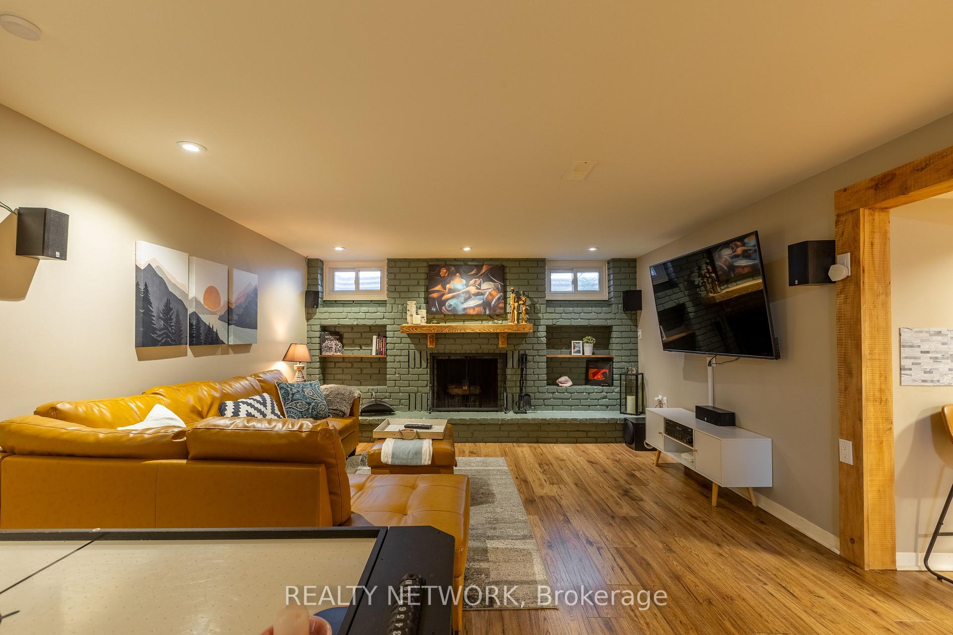 Photo 14 of 6 Cole Farm Boulevard, St. Catharines, Port Dalhousie — HOMEH