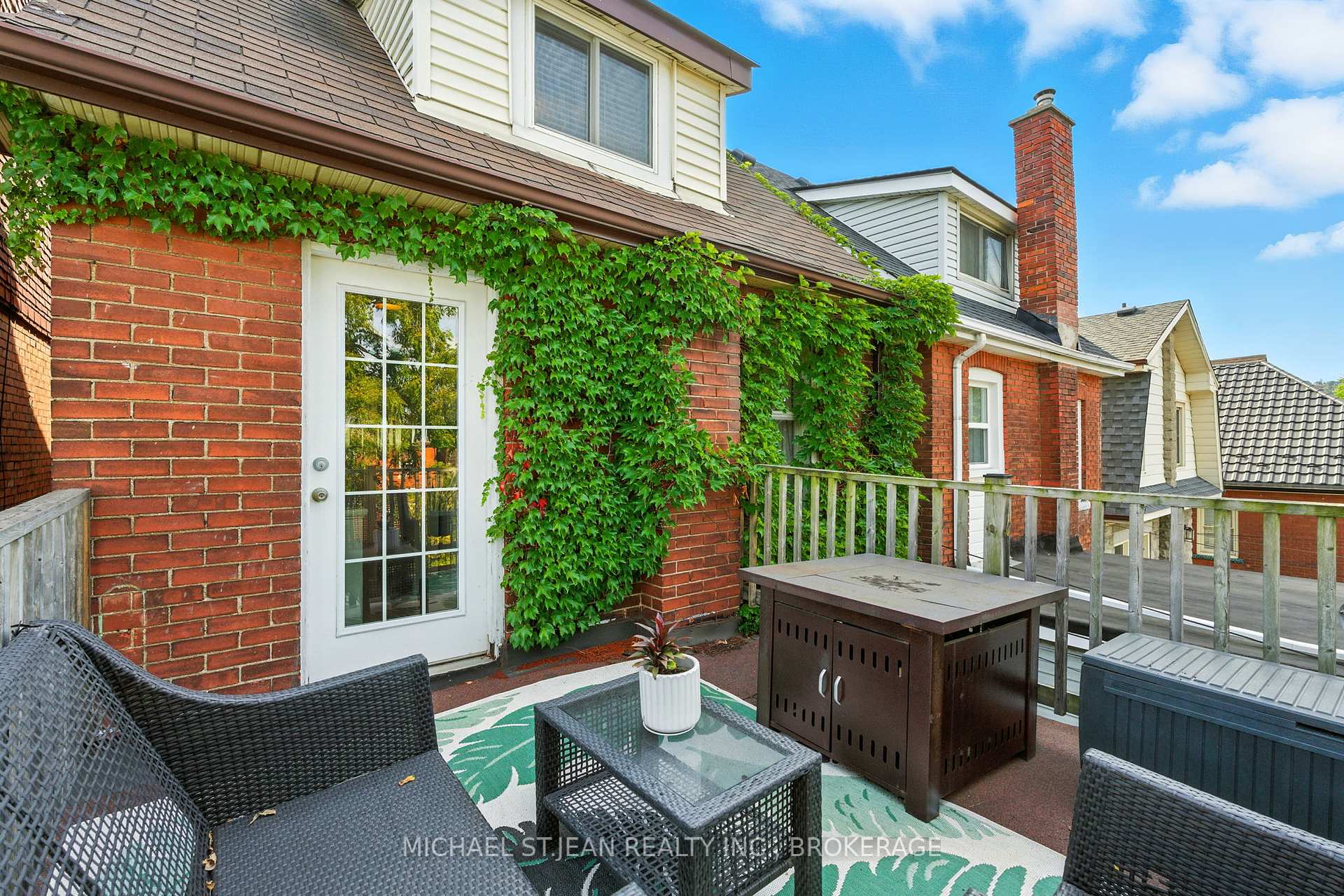 Photo 20 of 119 Rosslyn Avenue N, Hamilton, Crown Point — HOMEH