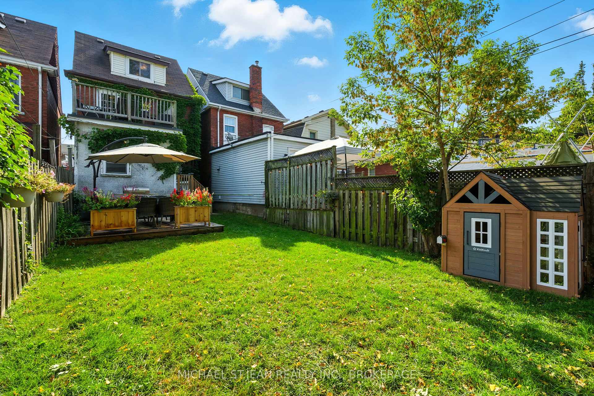 Photo 35 of 119 Rosslyn Avenue N, Hamilton, Crown Point — HOMEH