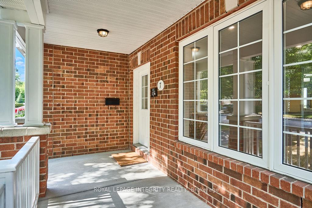 Photo 6 of 7 Dunn Street, Ottawa, Kanata - Beaverbrook — HOMEH