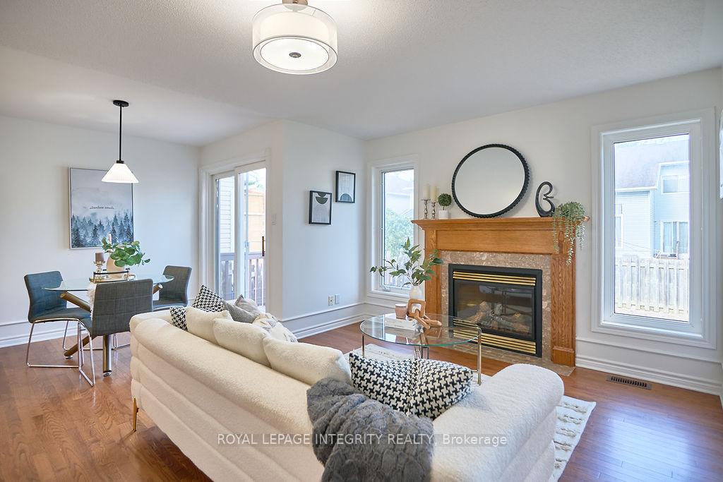 Photo 9 of 7 Dunn Street, Ottawa, Kanata - Beaverbrook — HOMEH