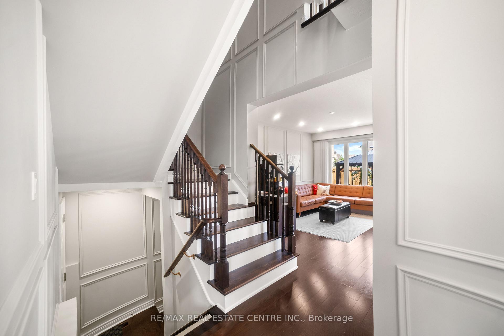 Photo 9 of 1106 Cactus Crescent, Pickering, Rural Pickering — HOMEH