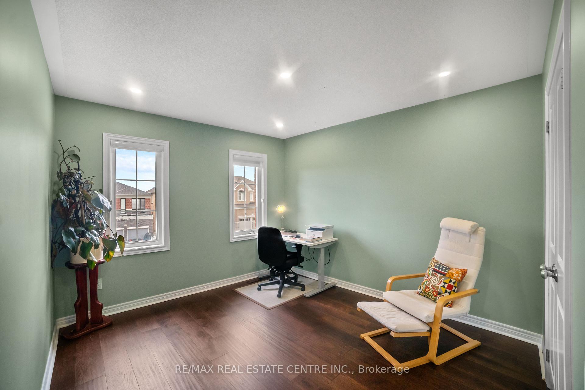 Photo 17 of 1106 Cactus Crescent, Pickering, Rural Pickering — HOMEH