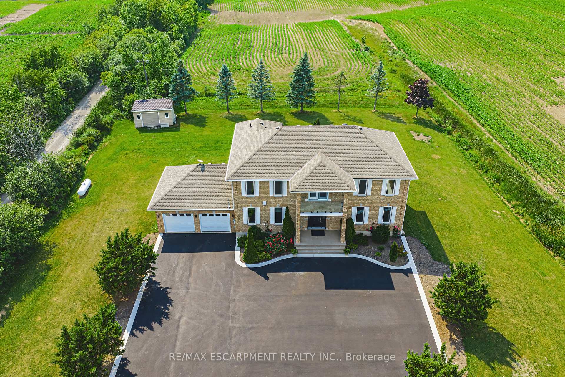 Photo 2 of 6380 Westbrook Road, Hamilton, Rural Glanbrook — HOMEH