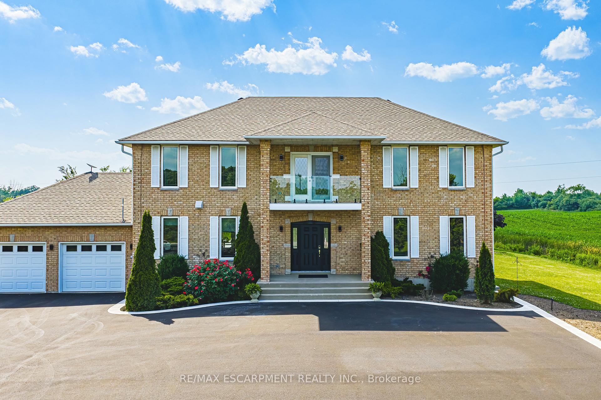 Photo 3 of 6380 Westbrook Road, Hamilton, Rural Glanbrook — HOMEH