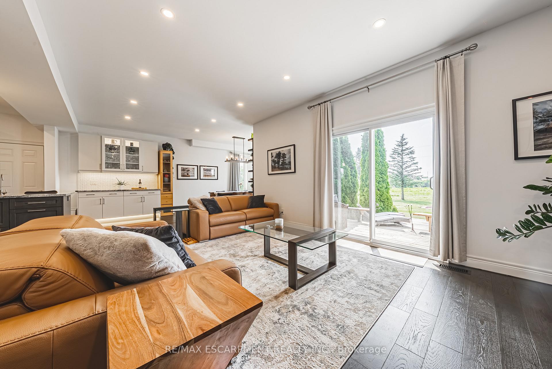 Photo 7 of 6380 Westbrook Road, Hamilton, Rural Glanbrook — HOMEH