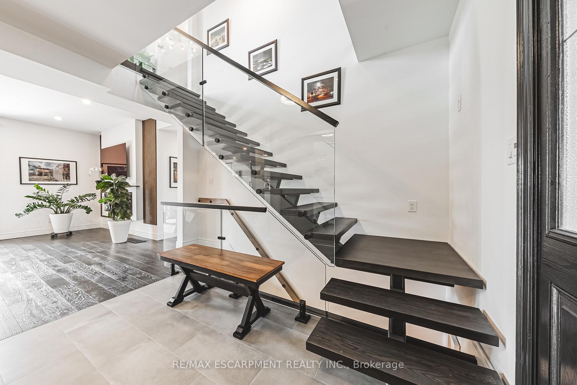 Photo 21 of 6380 Westbrook Road, Hamilton, Rural Glanbrook — HOMEH