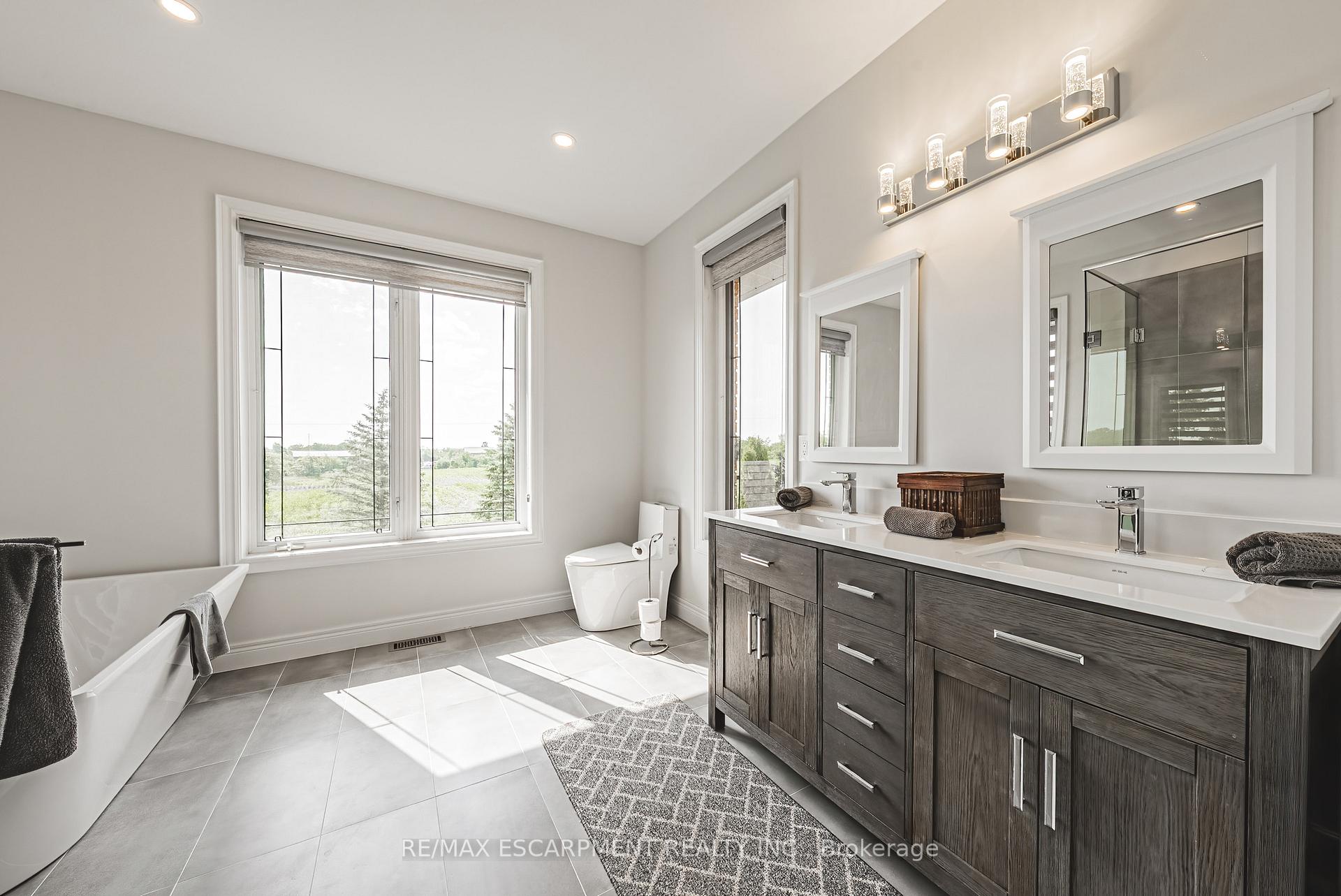 Photo 28 of 6380 Westbrook Road, Hamilton, Rural Glanbrook — HOMEH