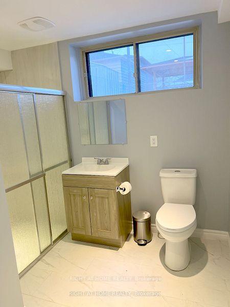 Photo 11 of 20 Omagh (Lower Level) Avenue, North York, Humberlea-Pelmo Park — HOMEH