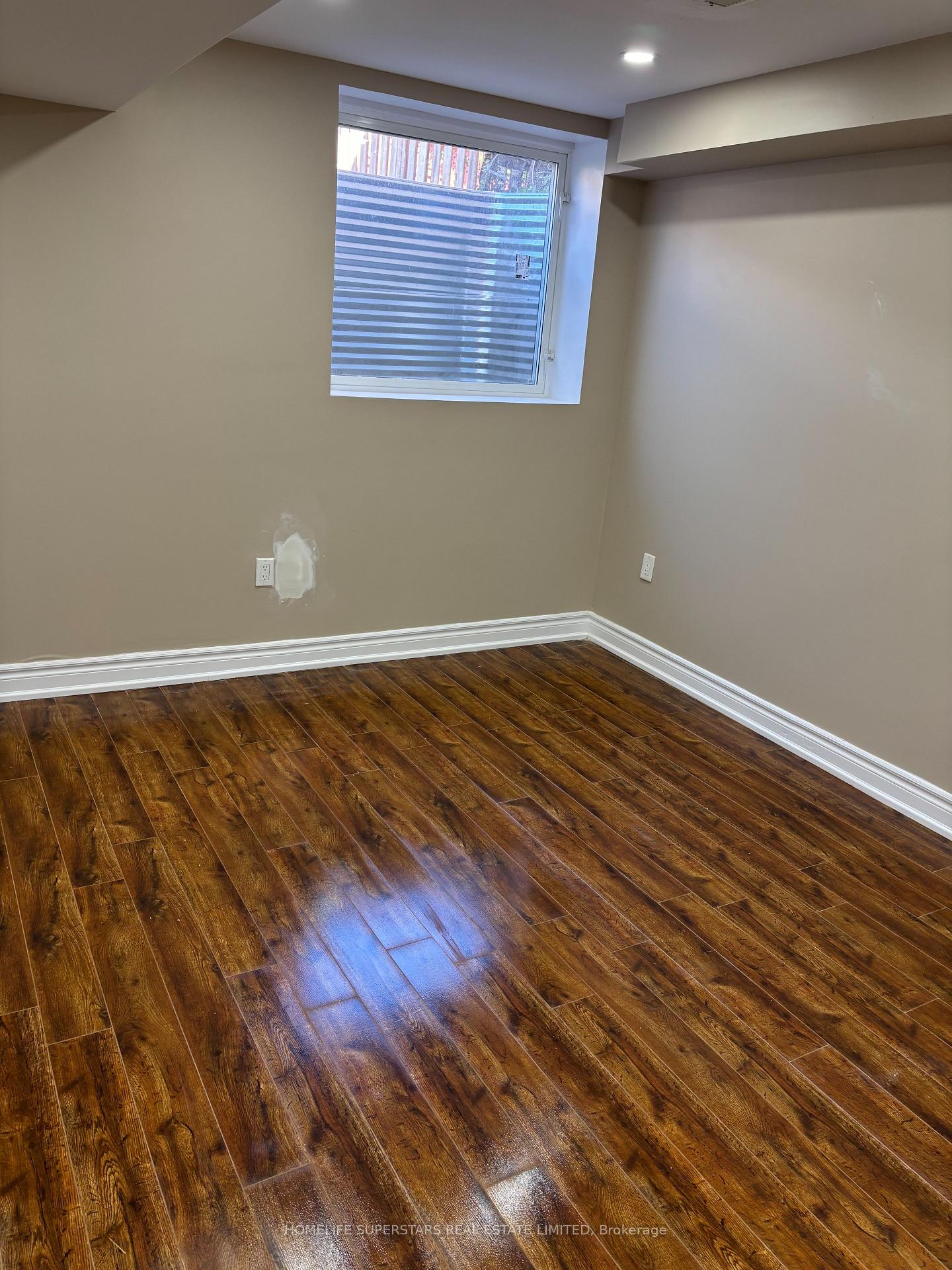 Photo 7 of 32 Willick Place E, Brampton, Fletcher's Meadow — HOMEH