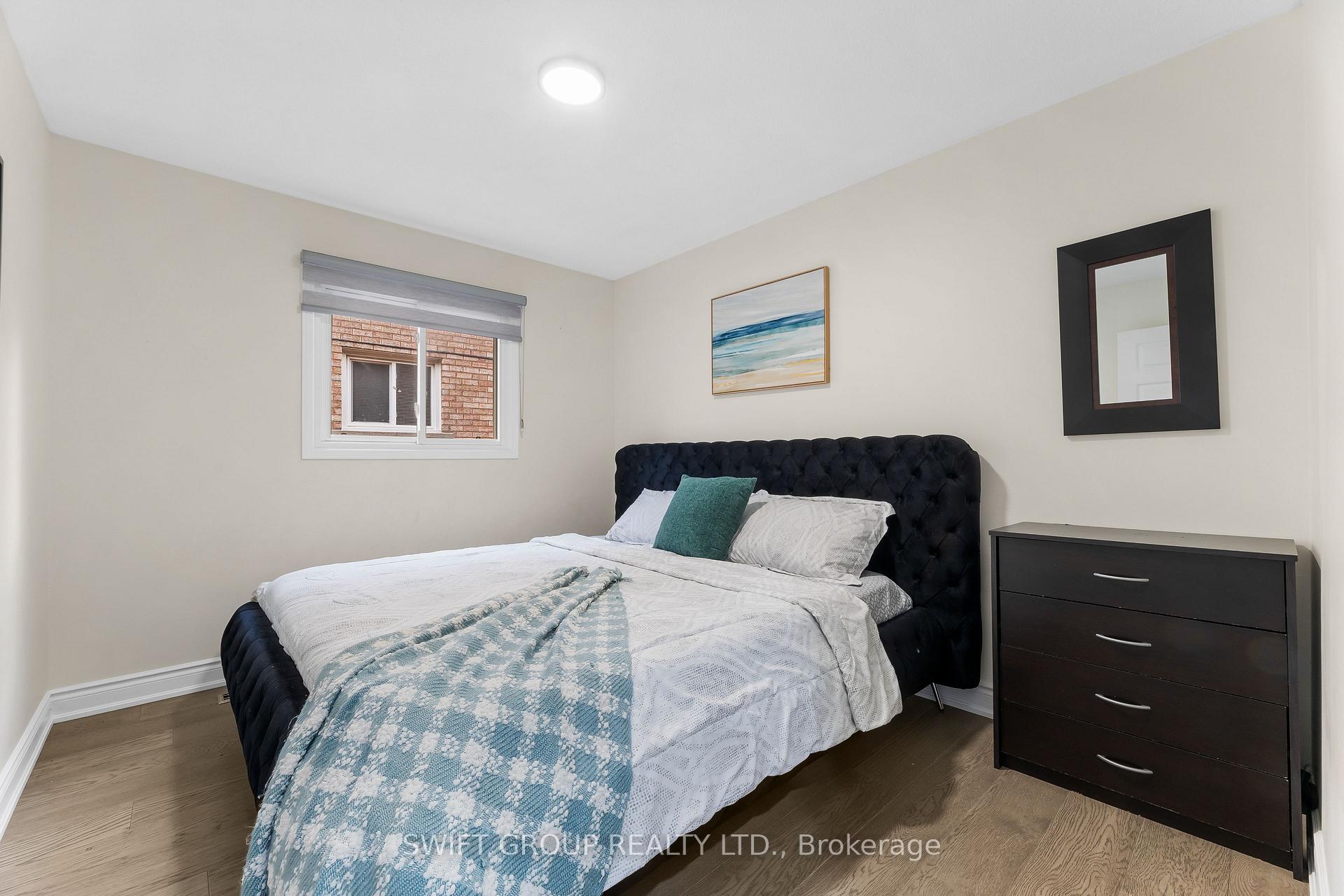 Photo 41 of 82 Flowertown Avenue, Brampton, Northwood Park — HOMEH