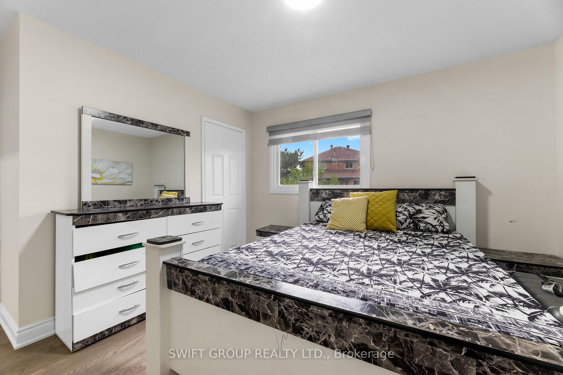 Photo 29 of 82 Flowertown Avenue, Brampton, Northwood Park — HOMEH