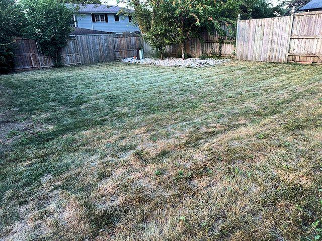 Photo 14 of 17 Hickory Lane, Stratford — HOMEH