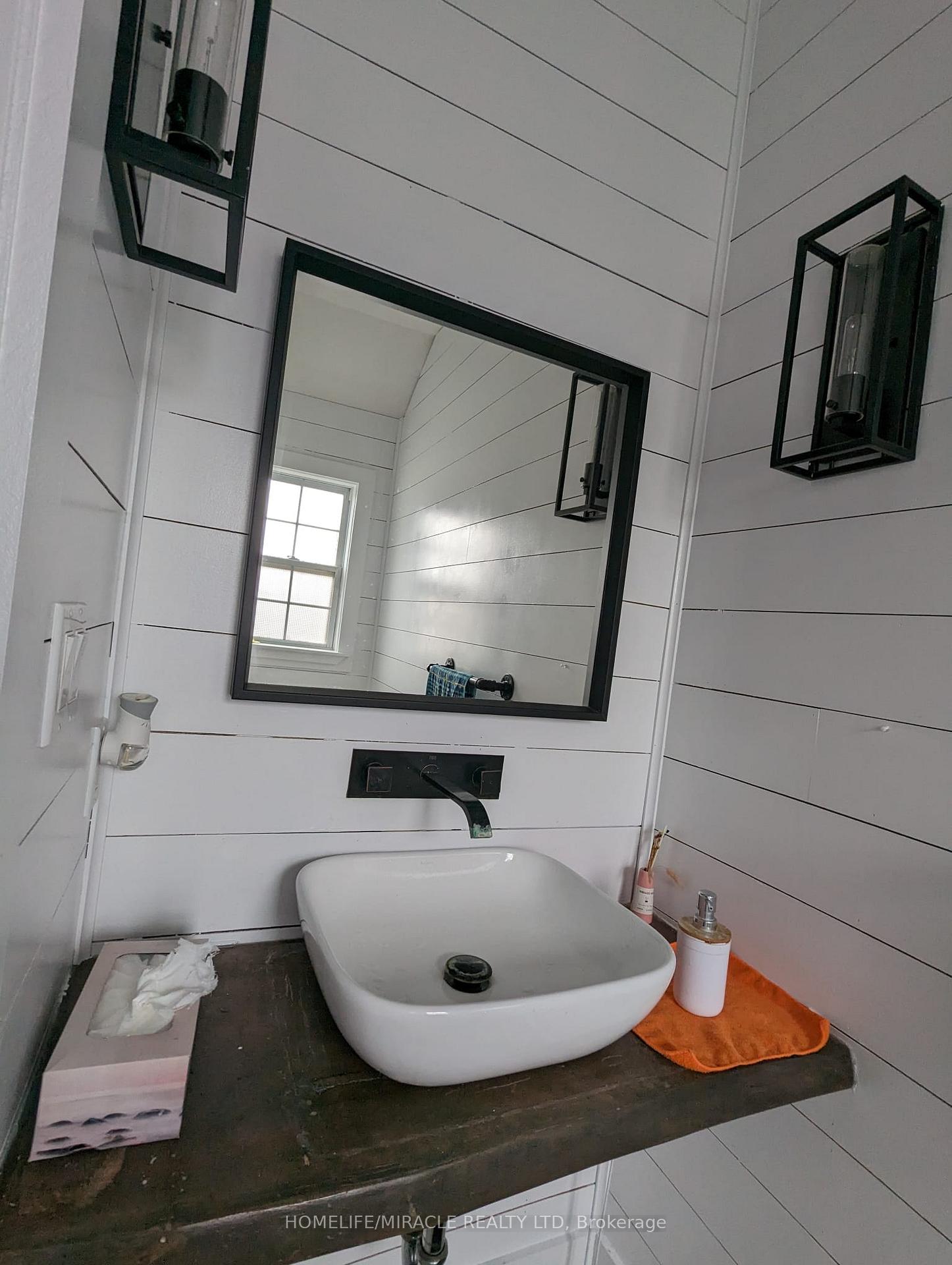 Photo 12 of 72 Edwards Street, Guelph, Grange Road — HOMEH