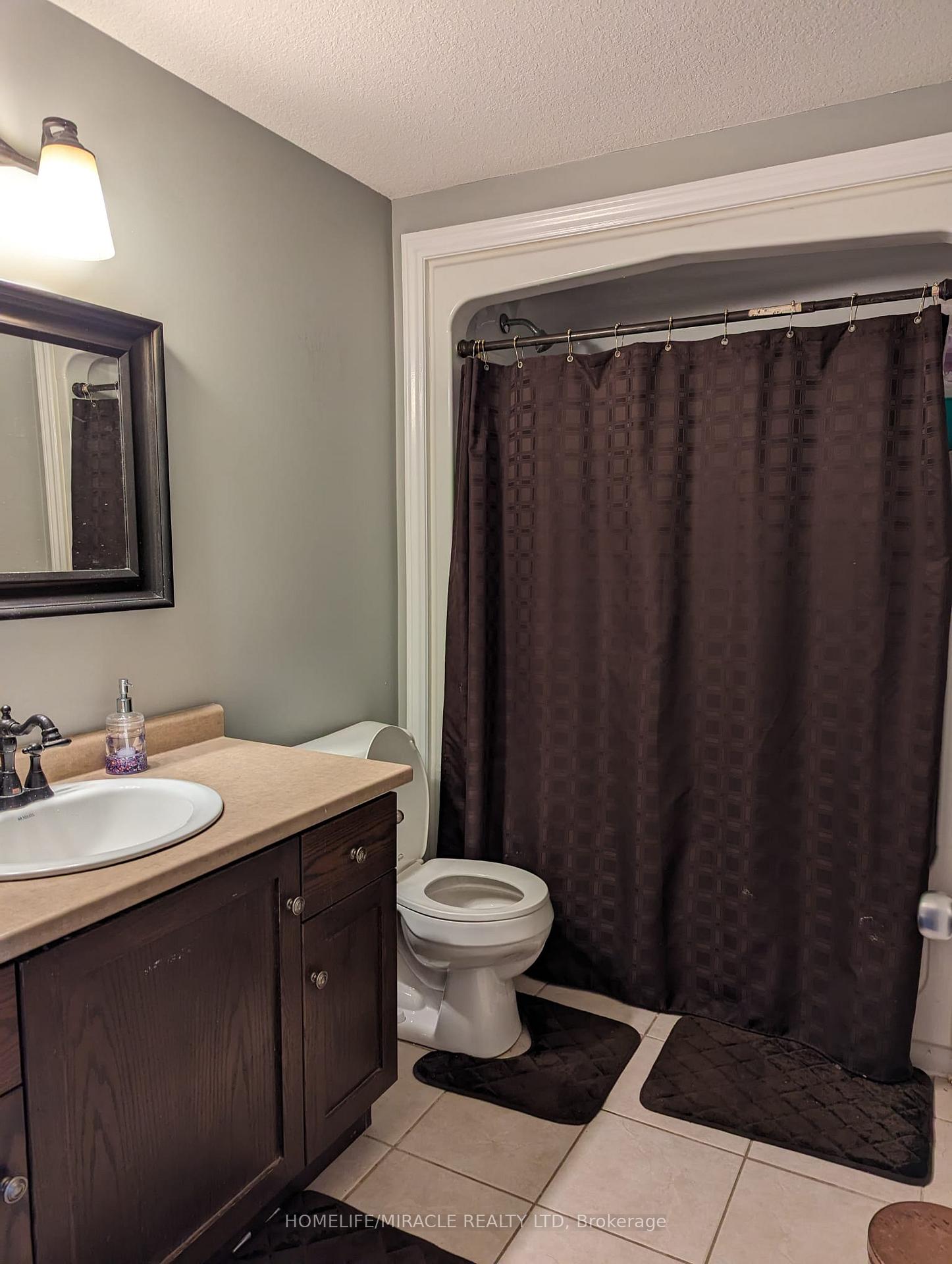 Photo 17 of 72 Edwards Street, Guelph, Grange Road — HOMEH