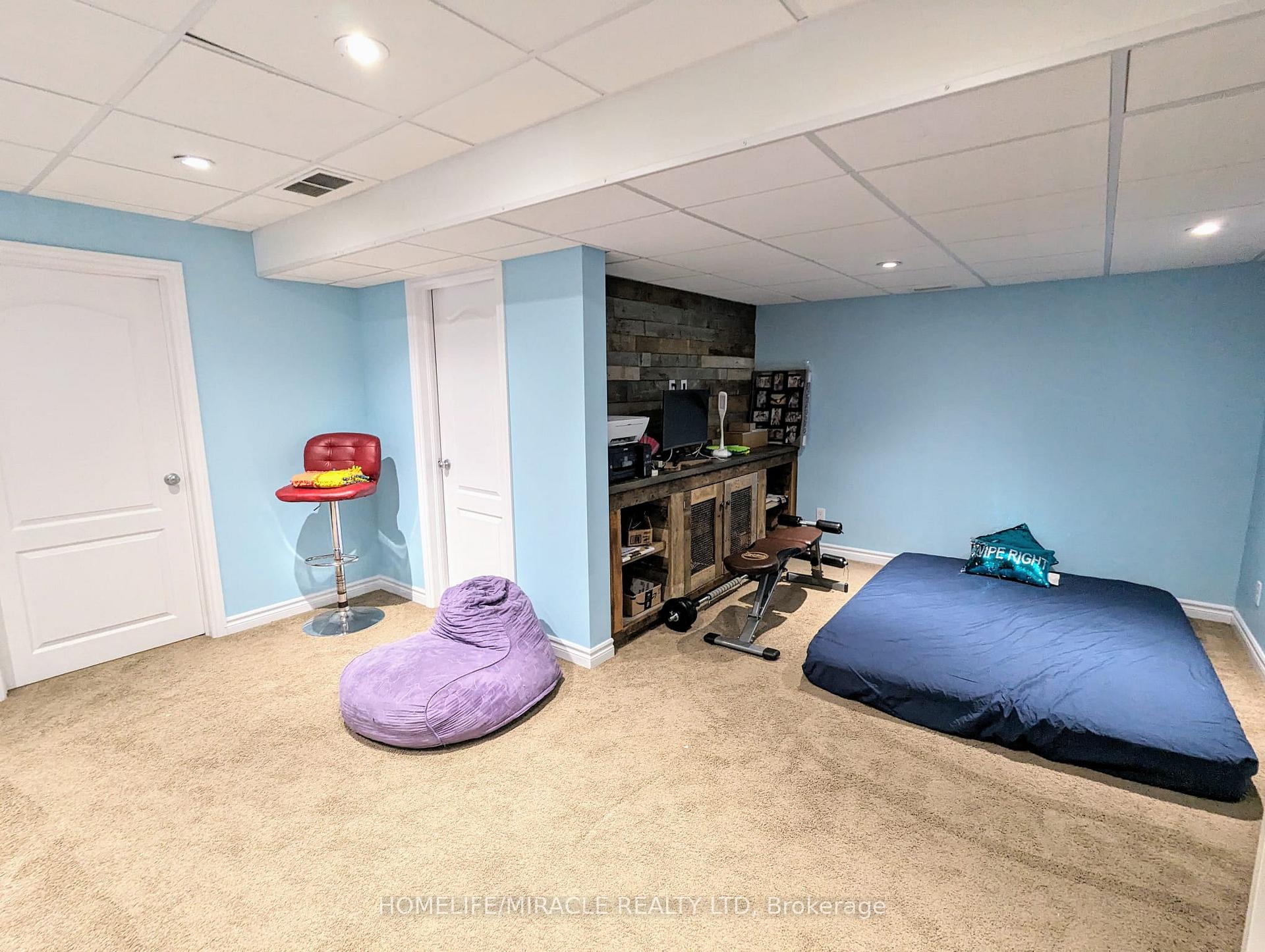 Photo 23 of 72 Edwards Street, Guelph, Grange Road — HOMEH