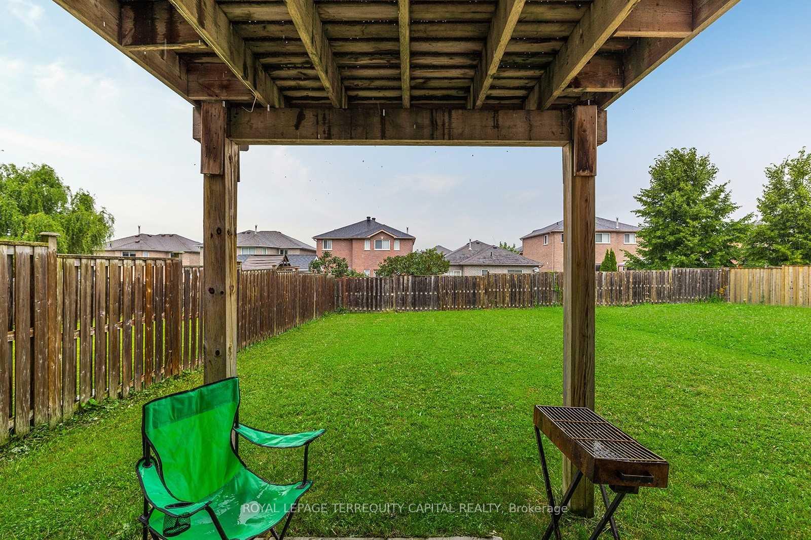 Photo 25 of 90 Courtney Crescent, Barrie, Painswick South — HOMEH