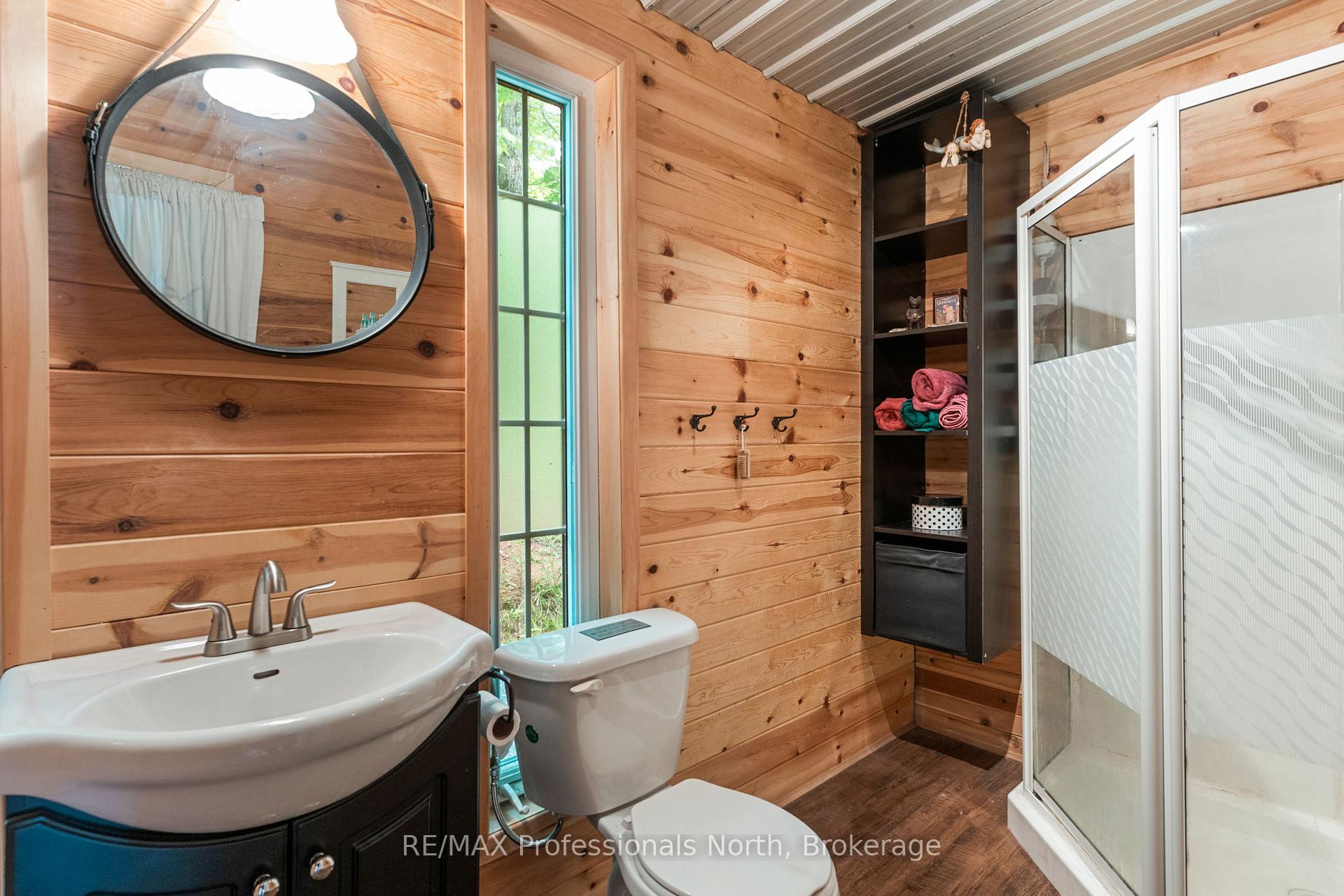 Photo 9 of 1065 Shaded Water Trail, Minden Hills, Lutterworth — HOMEH