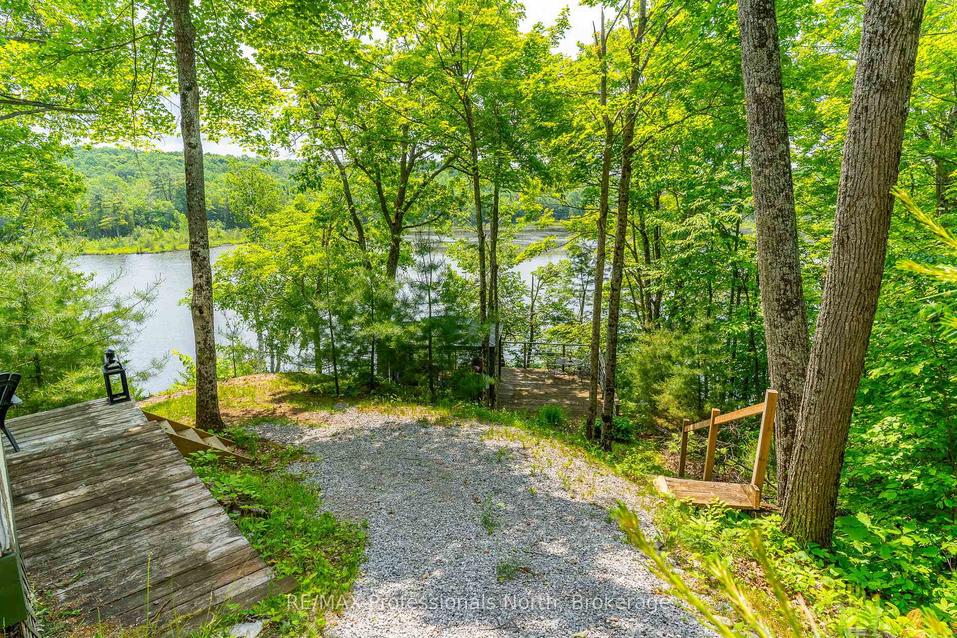 Photo 29 of 1065 Shaded Water Trail, Minden Hills, Lutterworth — HOMEH