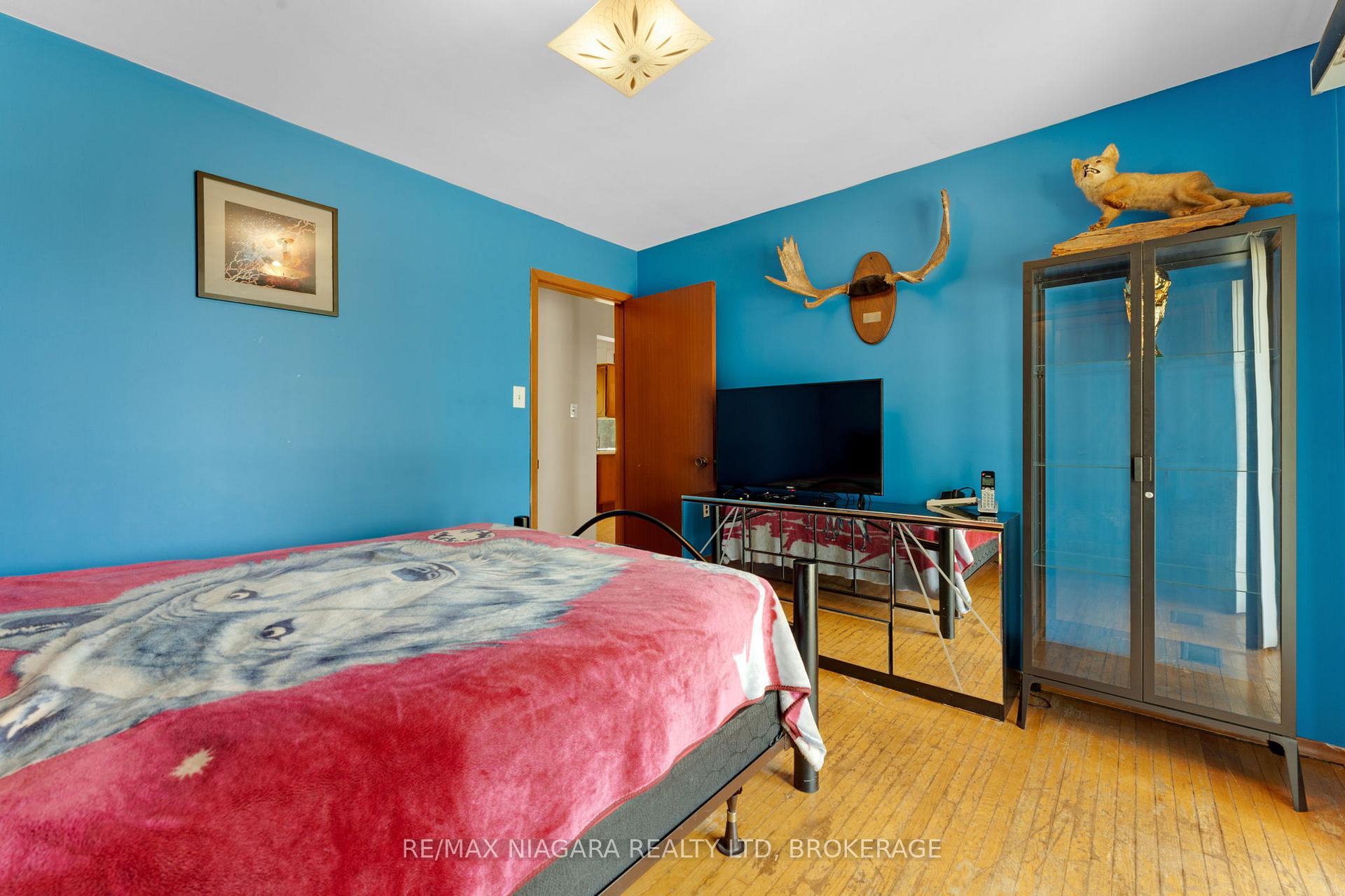 Photo 24 of 116 Pine Drive, Hamilton, Stoney Creek — HOMEH