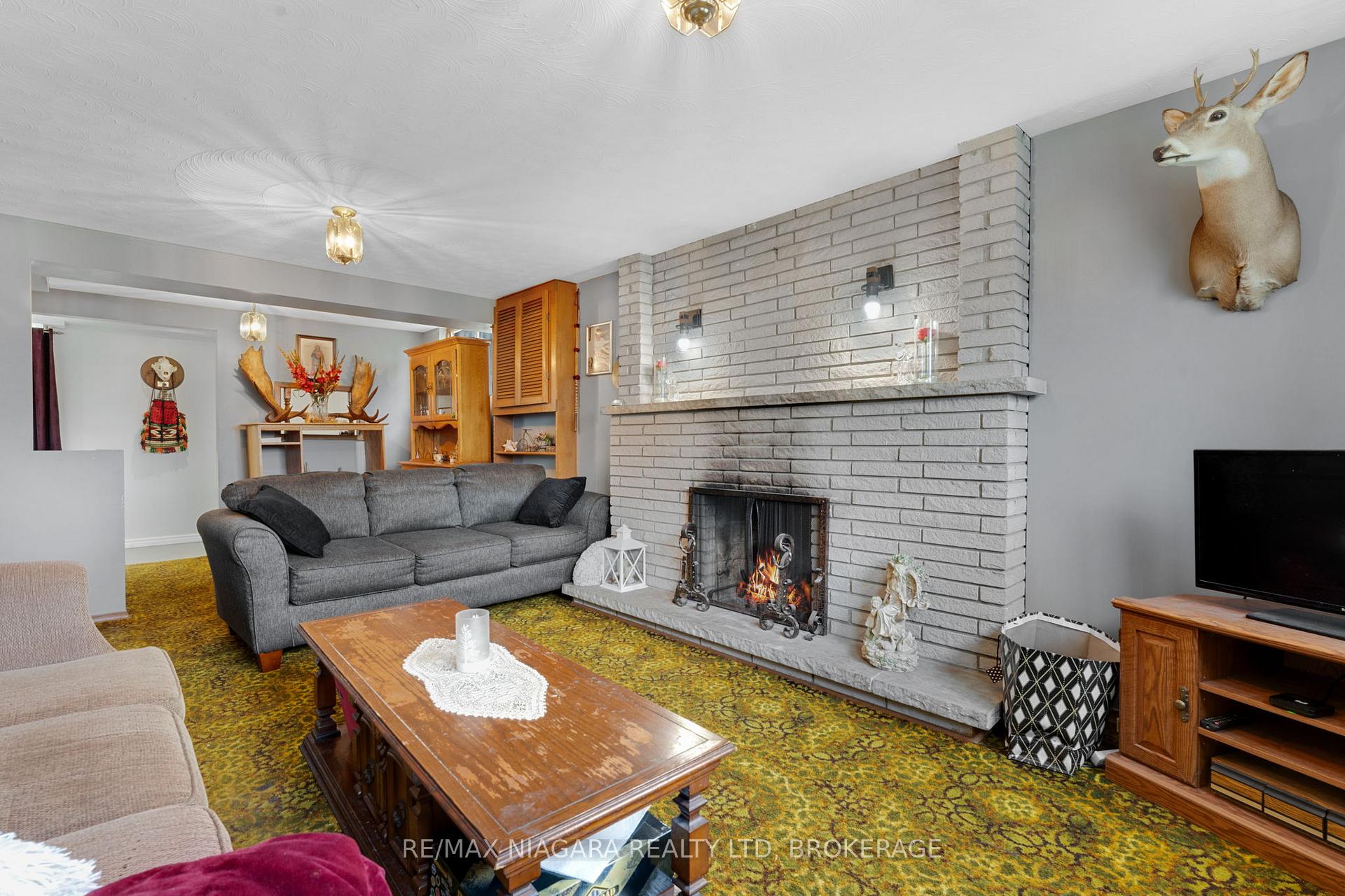 Photo 22 of 116 Pine Drive, Hamilton, Stoney Creek — HOMEH