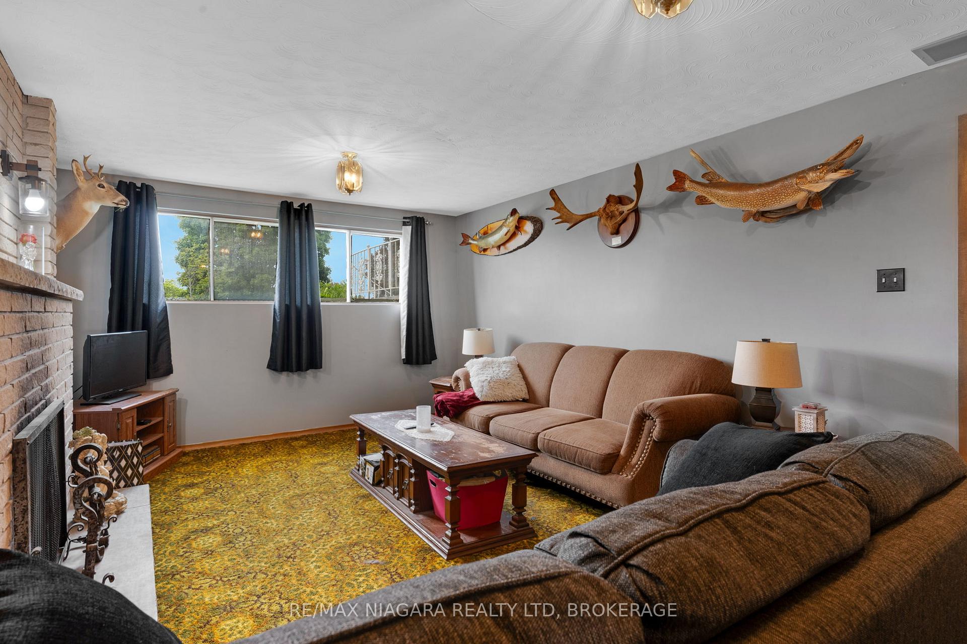 Photo 21 of 116 Pine Drive, Hamilton, Stoney Creek — HOMEH