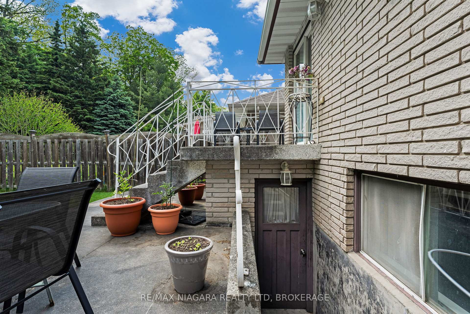 Photo 39 of 116 Pine Drive, Hamilton, Stoney Creek — HOMEH