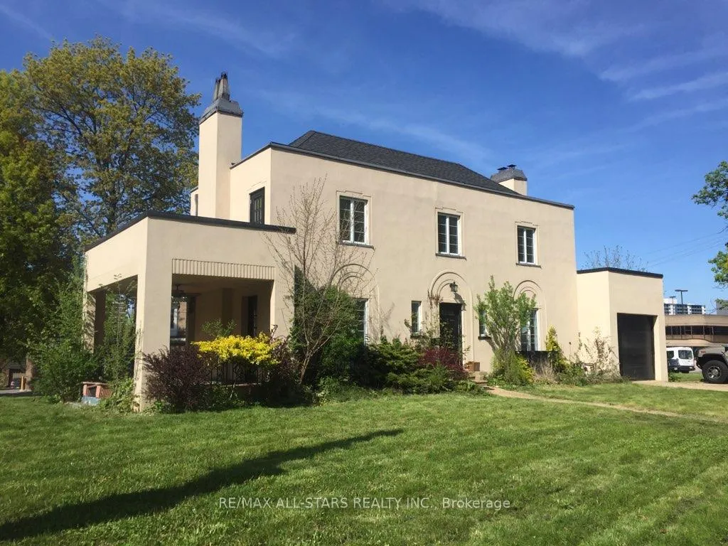 Photo 1 of 1 St James Place, Hamilton, Durand — HOMEH