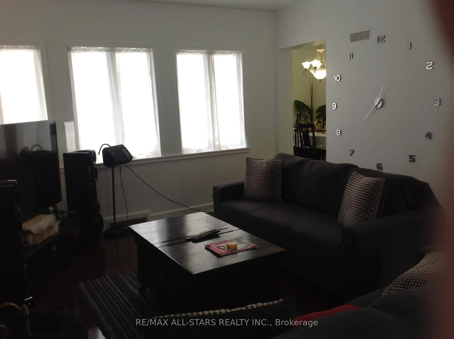 Photo 12 of 1 St James Place, Hamilton, Durand — HOMEH