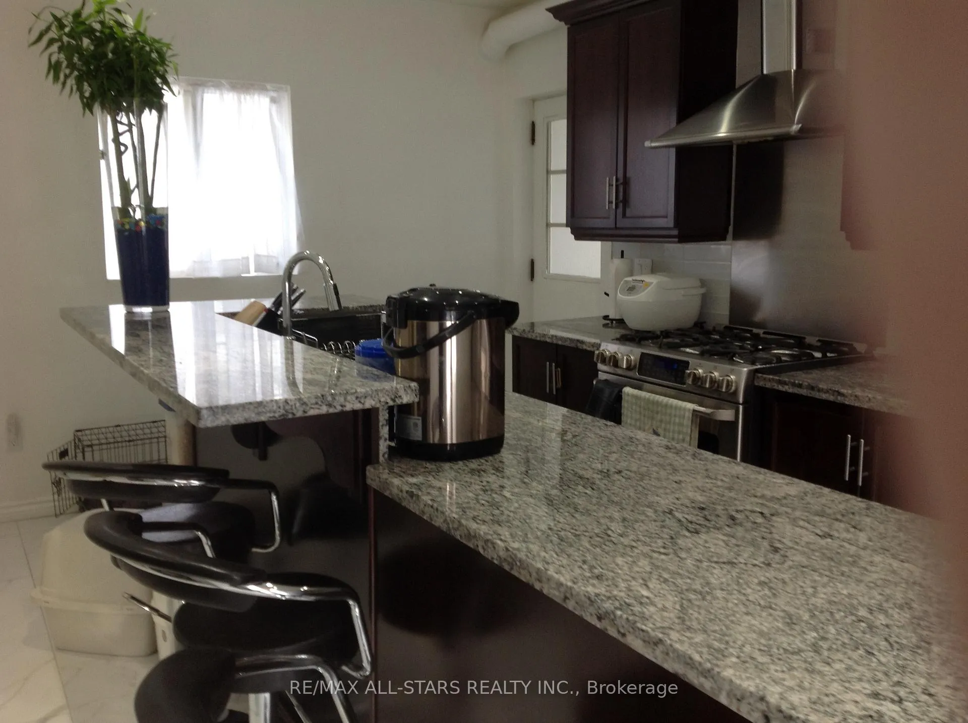 Photo 18 of 1 St James Place, Hamilton, Durand — HOMEH