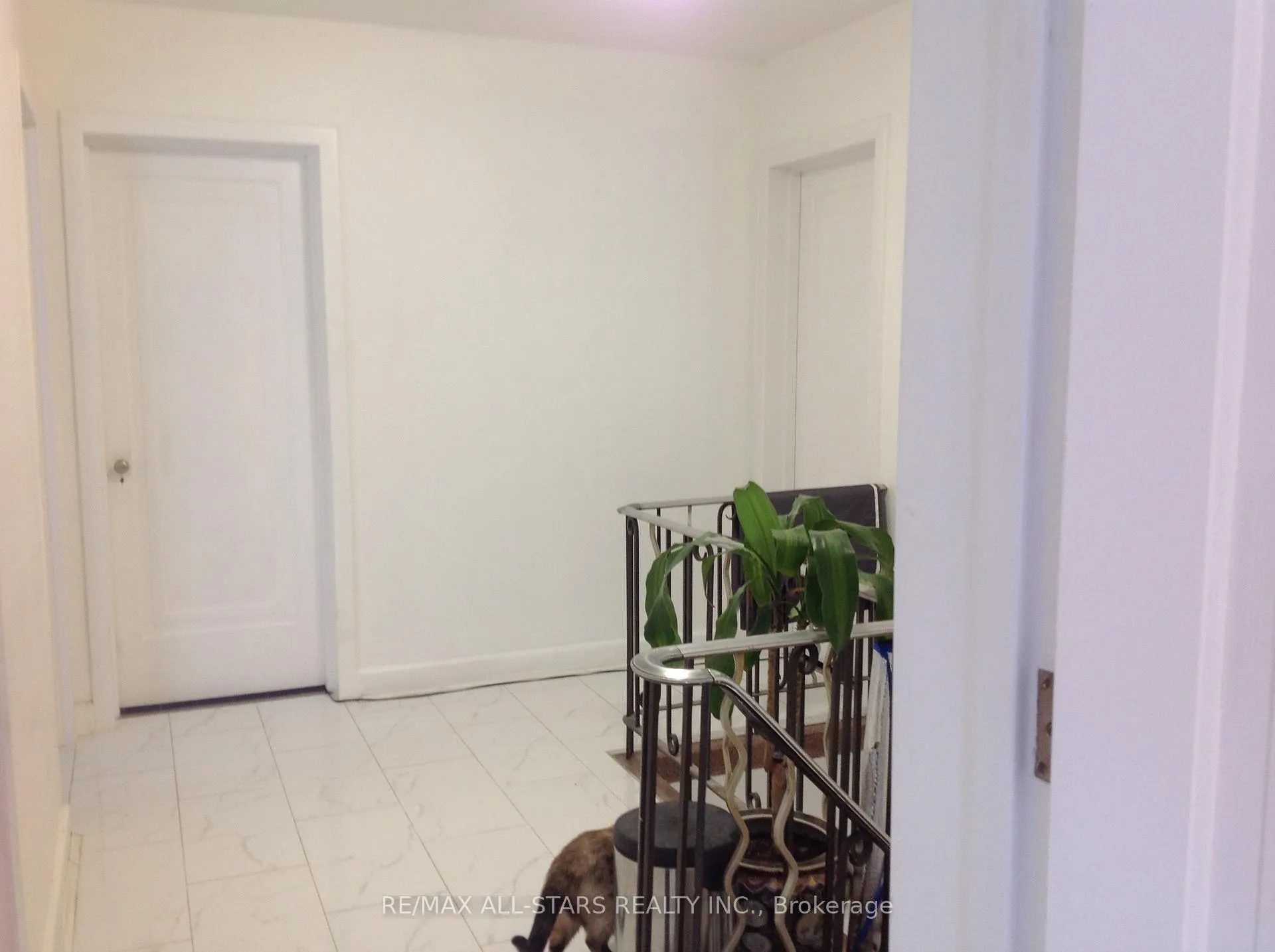 Photo 26 of 1 St James Place, Hamilton, Durand — HOMEH