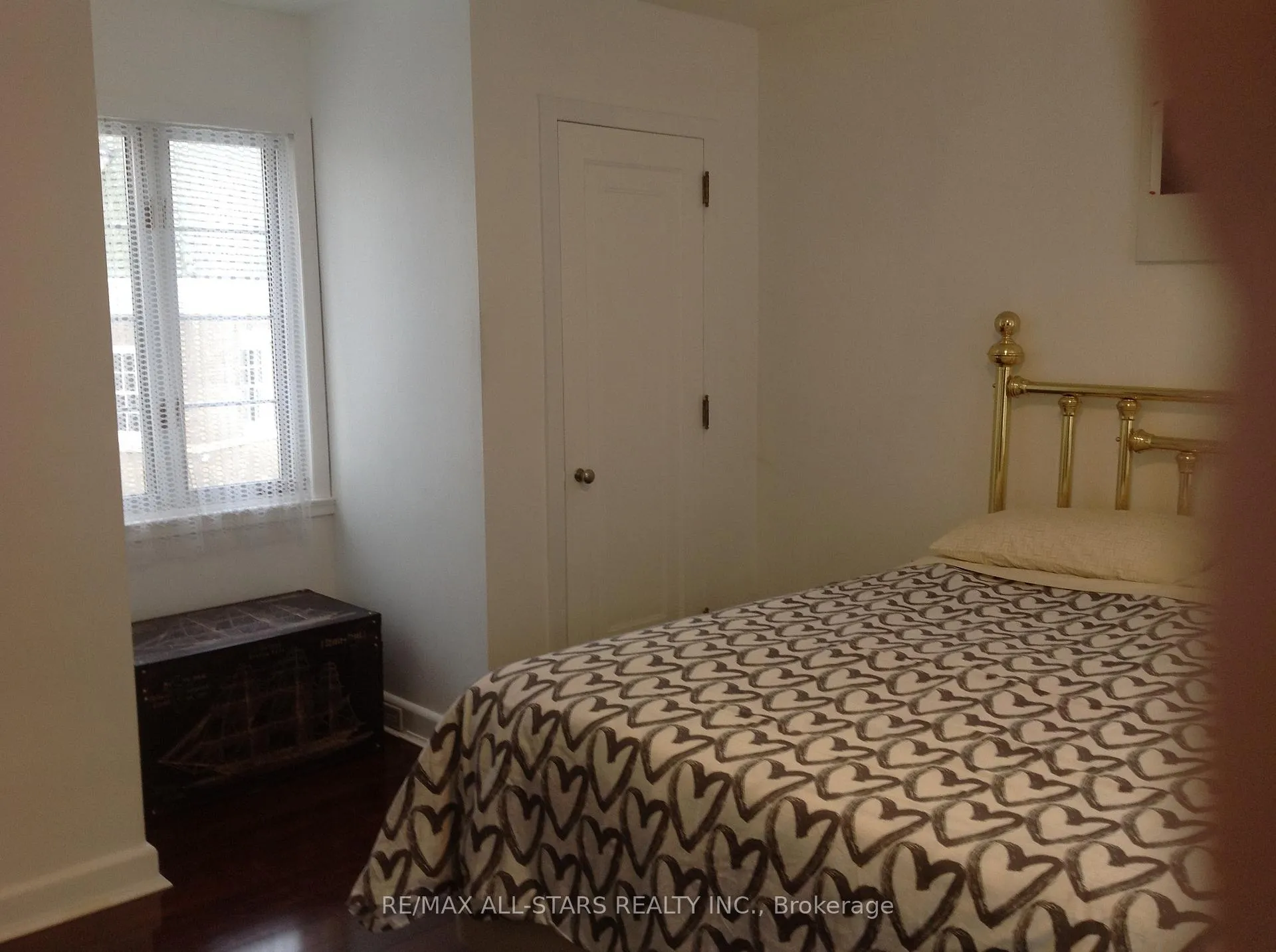 Photo 28 of 1 St James Place, Hamilton, Durand — HOMEH