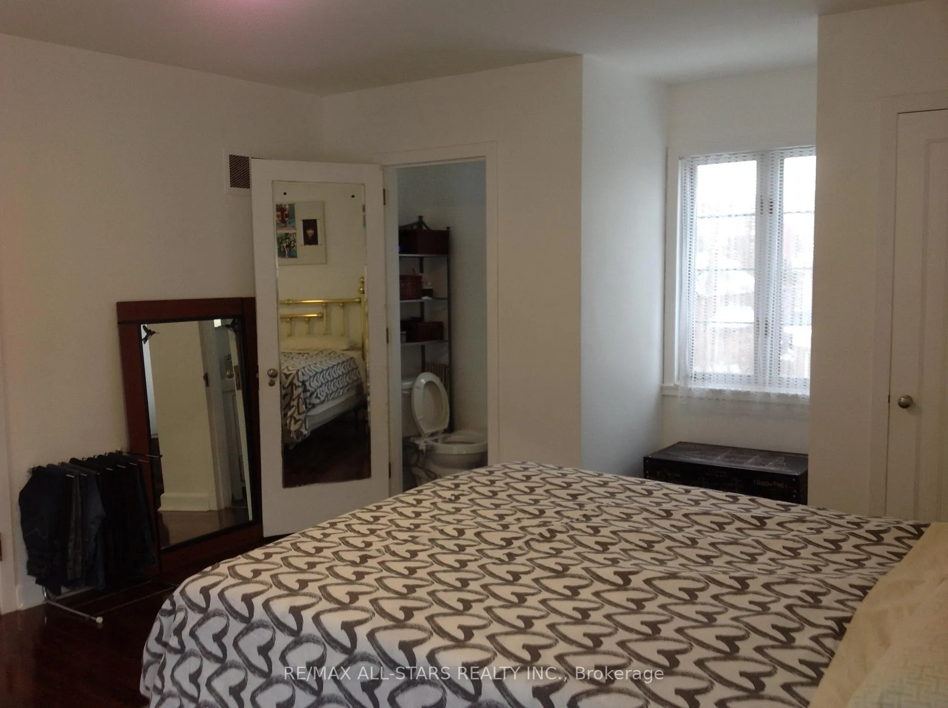 Photo 29 of 1 St James Place, Hamilton, Durand — HOMEH