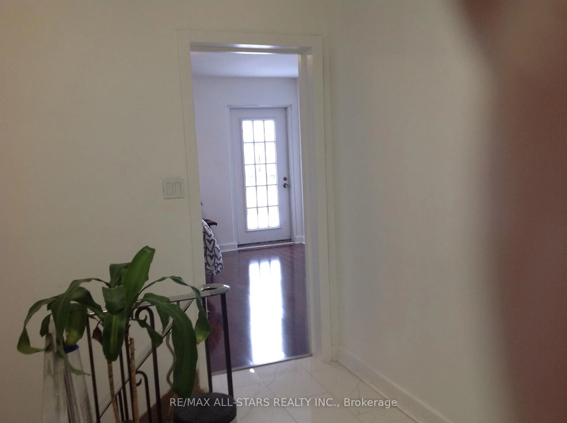 Photo 31 of 1 St James Place, Hamilton, Durand — HOMEH