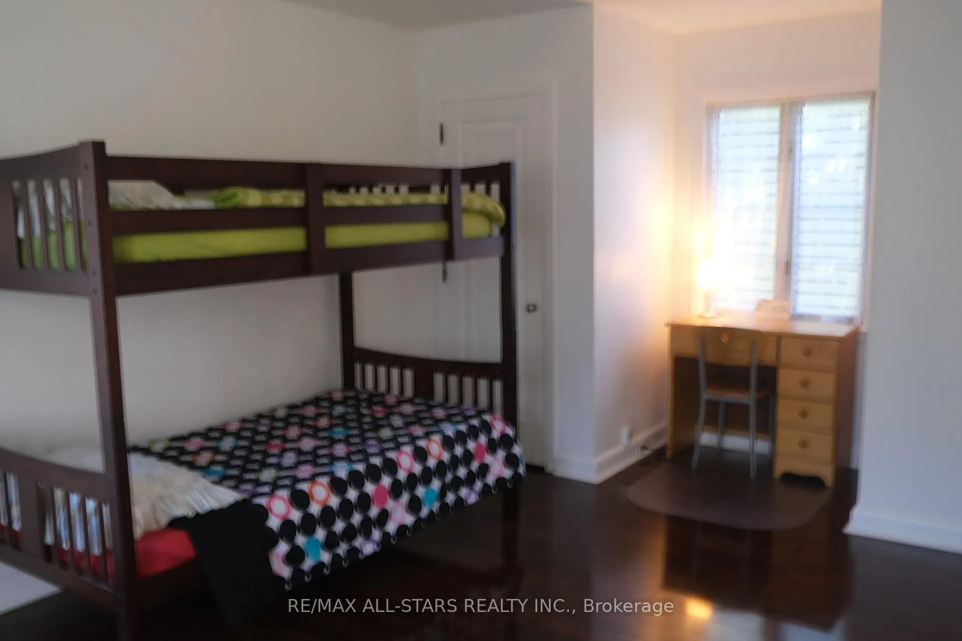 Photo 34 of 1 St James Place, Hamilton, Durand — HOMEH