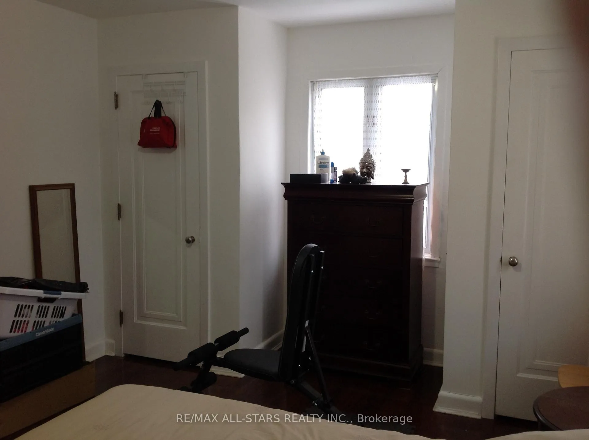Photo 36 of 1 St James Place, Hamilton, Durand — HOMEH