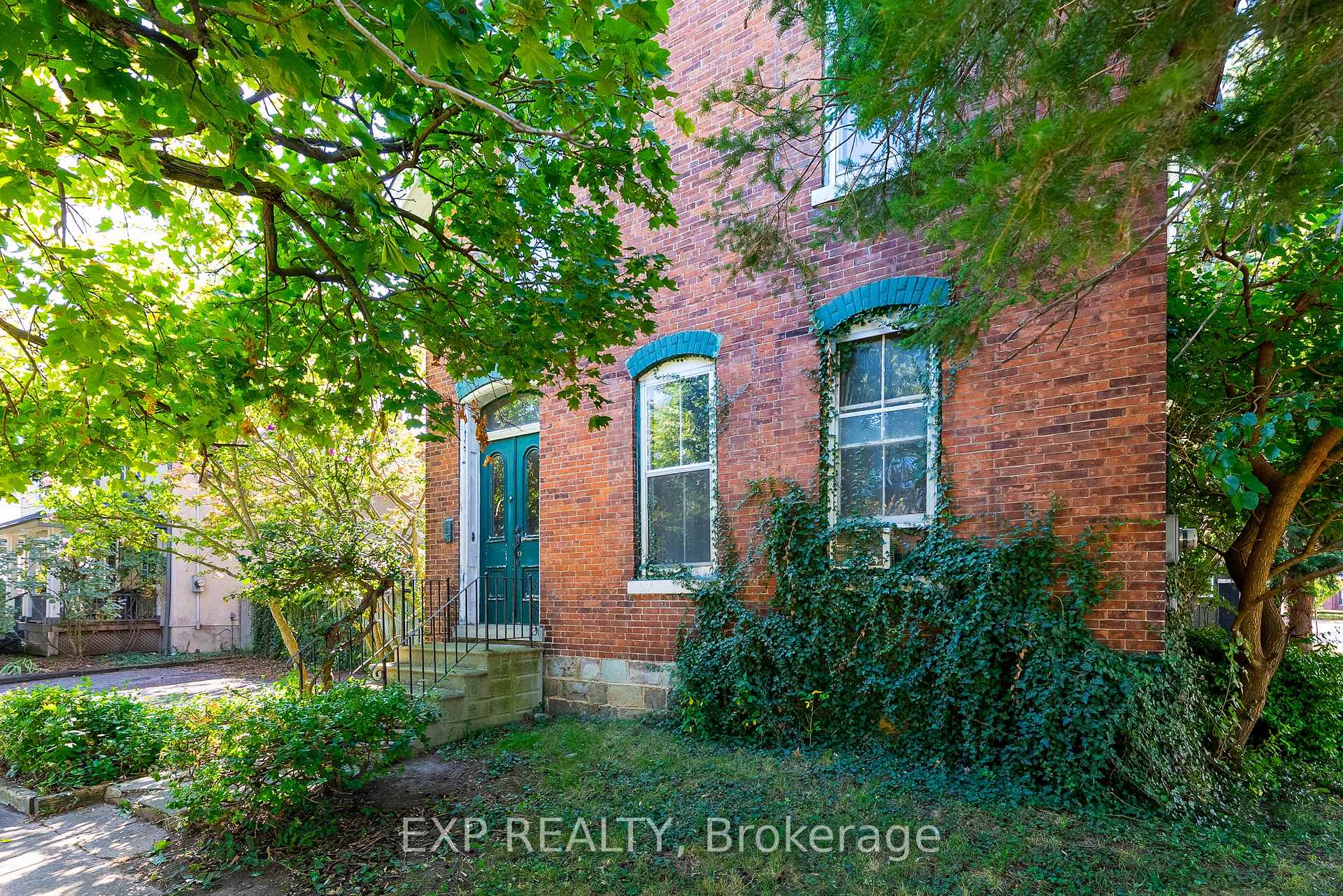 Photo 2 of 6 Henry Street, St. Catharines, Downtown — HOMEH