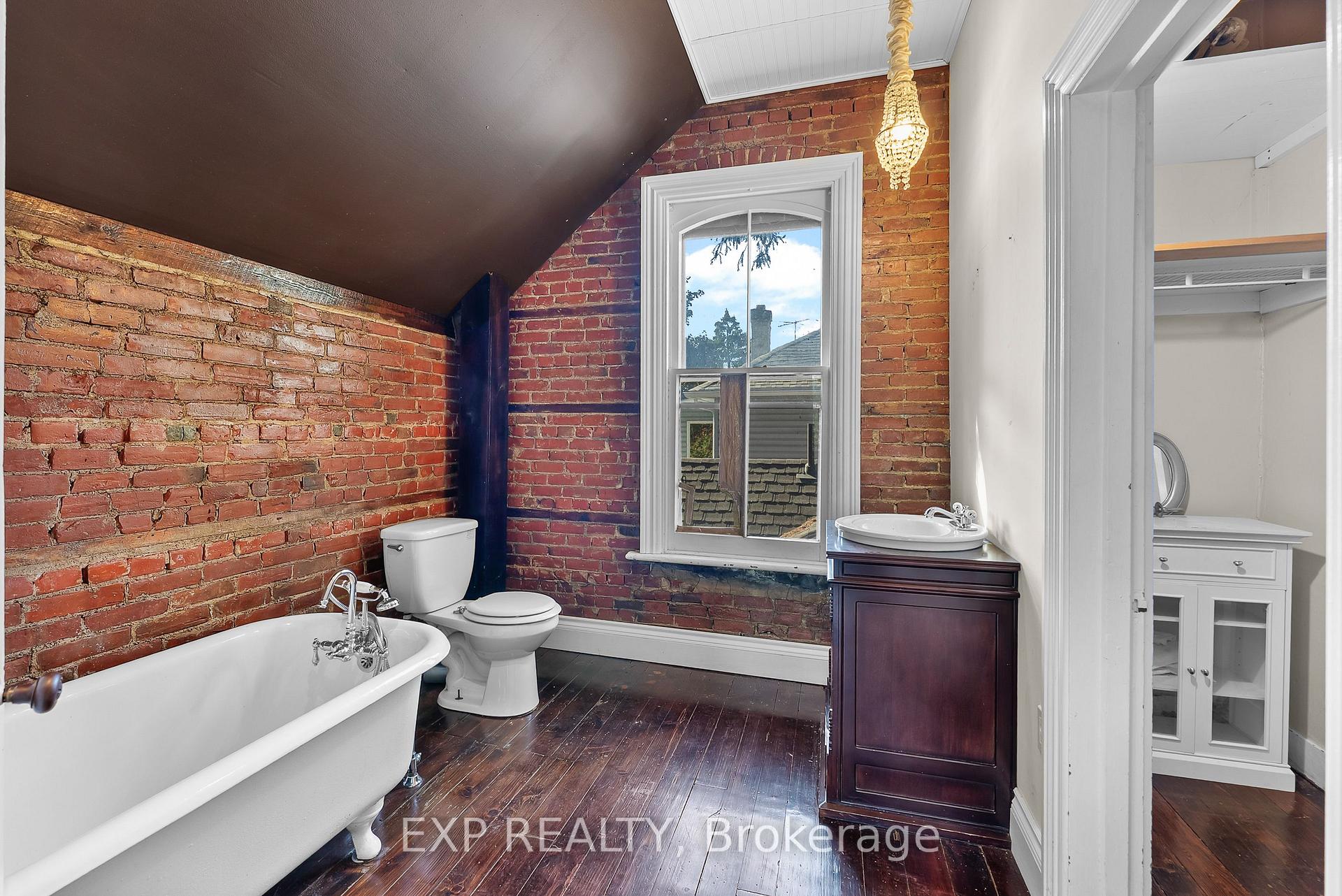 Photo 33 of 6 Henry Street, St. Catharines, Downtown — HOMEH