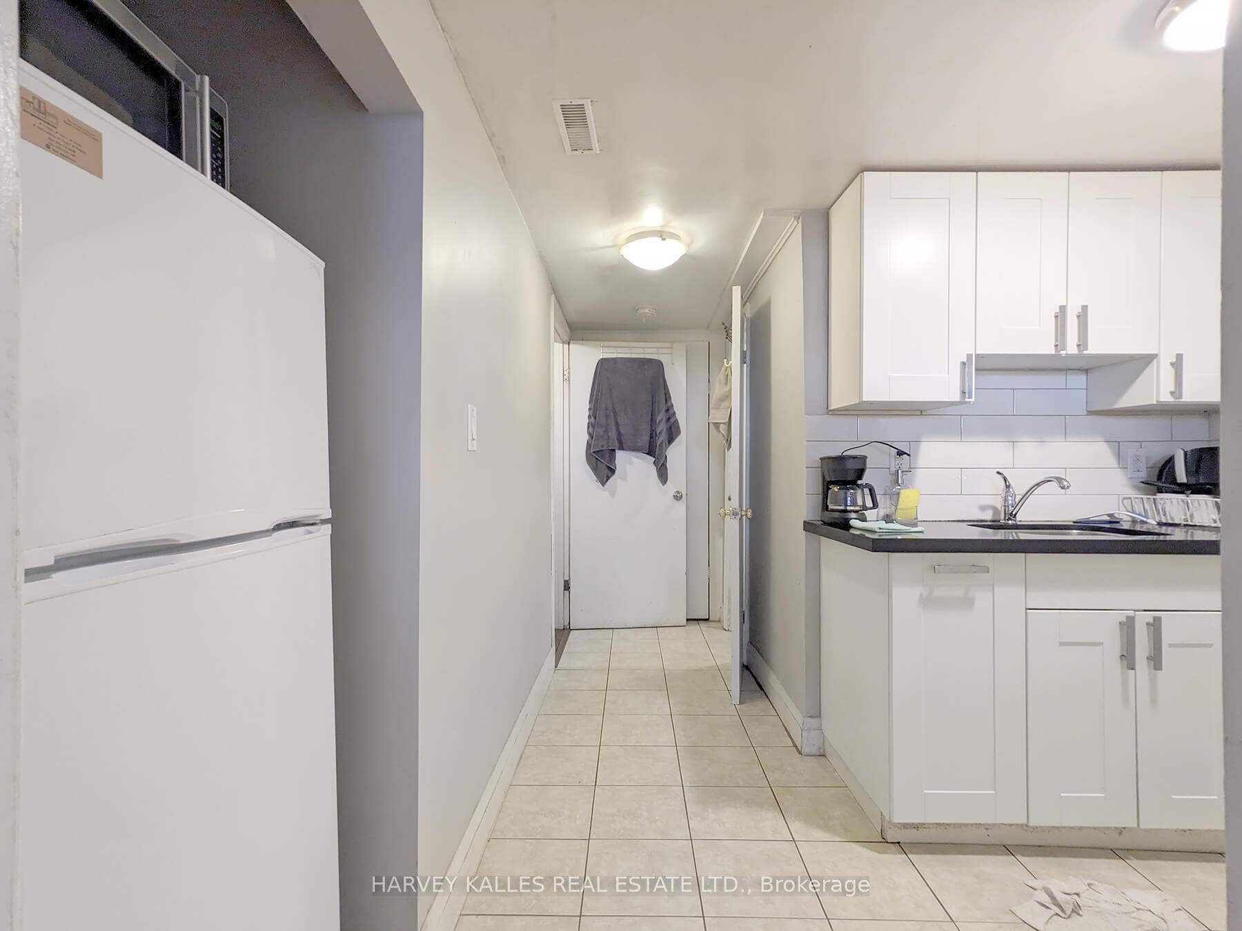 Photo 3 of Unit Lower, 242 Robina Avenue, Toronto, Oakwood Village — HOMEH